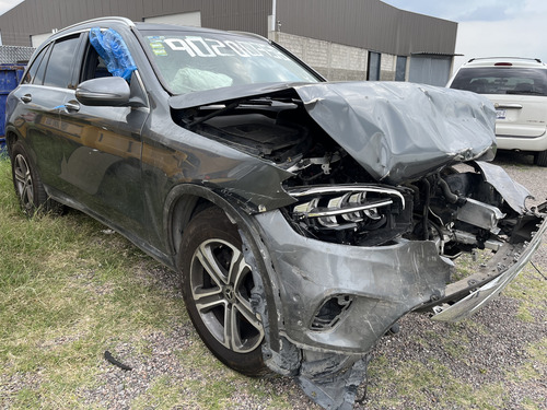 Mercedes Benz Glc 300 2021 Por Partes - A A Q -