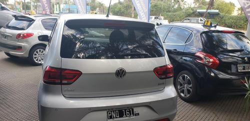 Robayna Volkswagen Fox 1.6 Highline Año 2016 Gris
