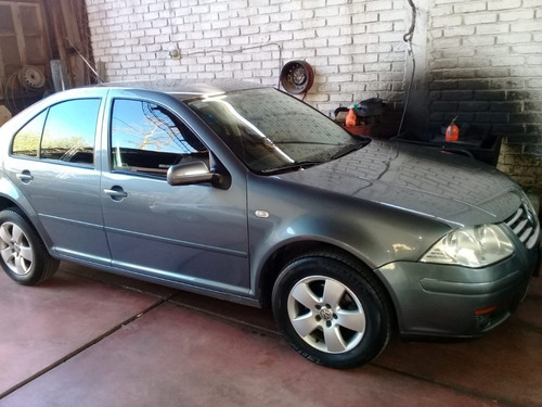 Imagen 3 de 12 de Volkswagen Bora 1.9 Tdi Trendline