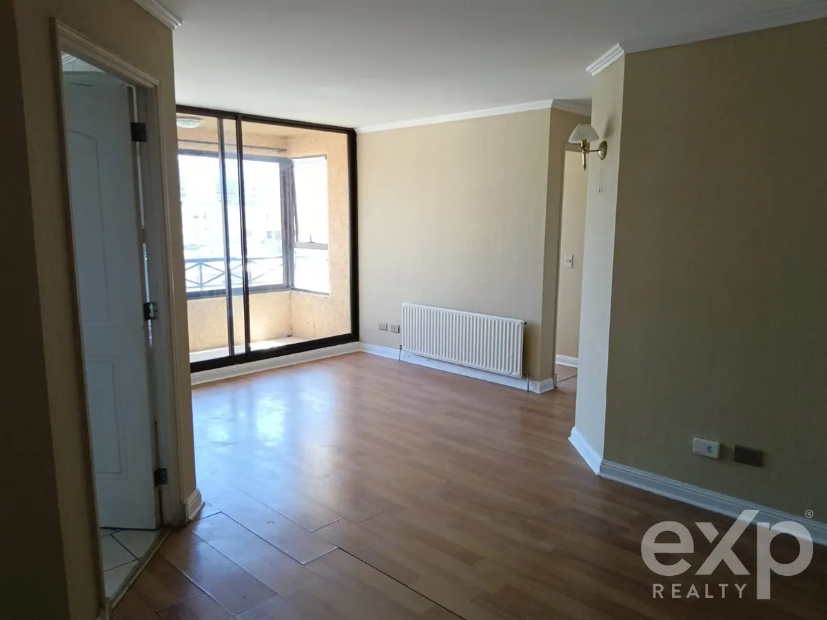 Imagen 2 de 18 de Departamento En Venta De 2dormit 2b. En Plan De Viña Del Mar