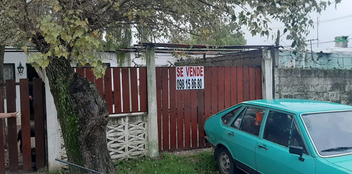 Casa Amplia Pronta Para Mudarse Con Fondo Y Frente Para Auto