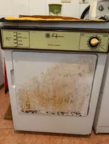 Comprar Secadora Luferca Carga Frontal. Totalmente Operativa $85
