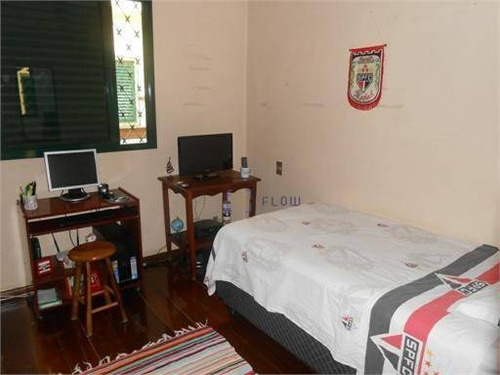 Sobrado 4 Quartos, 2 Suítes, 4 Vagas - Chácara Inglesa - Ca0017