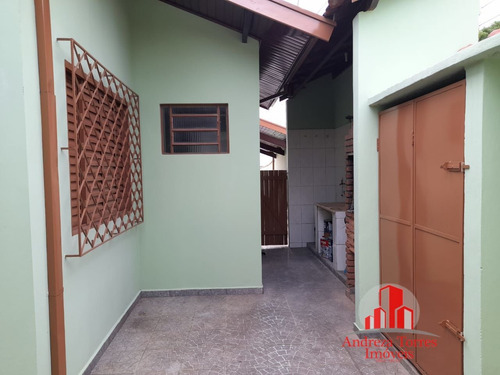Casa Padrão À Venda Em Taubaté/sp - 938