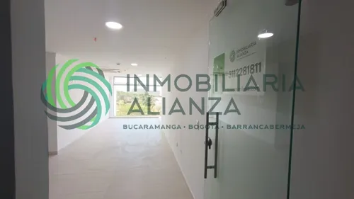 Oficina En Arriendo En Sector Comercial. Cod A16717