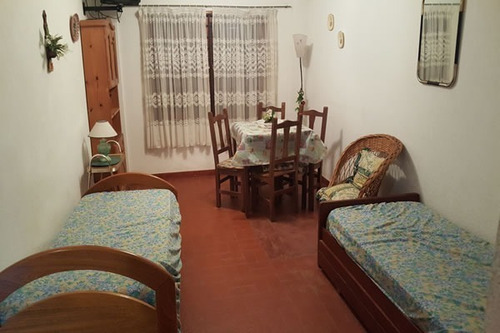Imagen 3 de 7 de Ambiente Único Ubicado En El 1º Piso Zona Norte A Metros Del Mar Y De La Casa Histórica