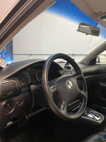 Imagem 9 de 10 de Volkswagen Passat Variant 2001 1.8 T 5p