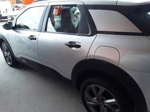 Imagem 8 de 9 de Citroën C4 Cactus 1.6 Vti 120 Flex Feel Eat6