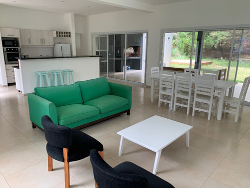 Casa Nueva Barrio Deportiva 426 Costa Esmeralda Imperdible!