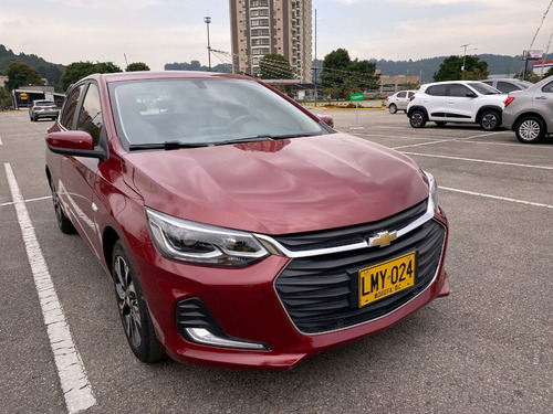 Chevrolet Onix 1.0 Premier At