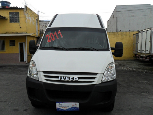 Imagem 1 de 11 de Iveco 35s14 Ano 2011 Furgão Longo Teto Alto
