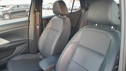 Volkswagen T-Cross 1.4 250 TSI TOTAL FLEX HIGHLINE AUTOMÁTICO