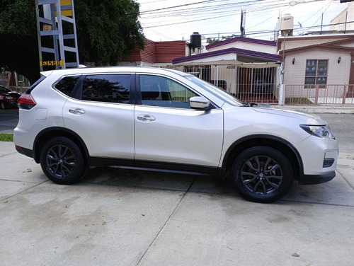 Nissan X-Trail 2.5 Sense 2 Row Cvt