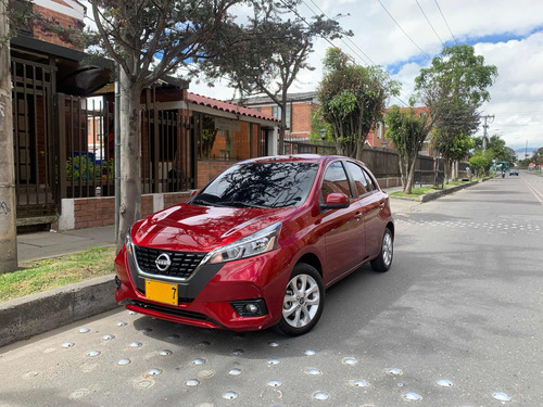 Nissan March 1.6 Advance