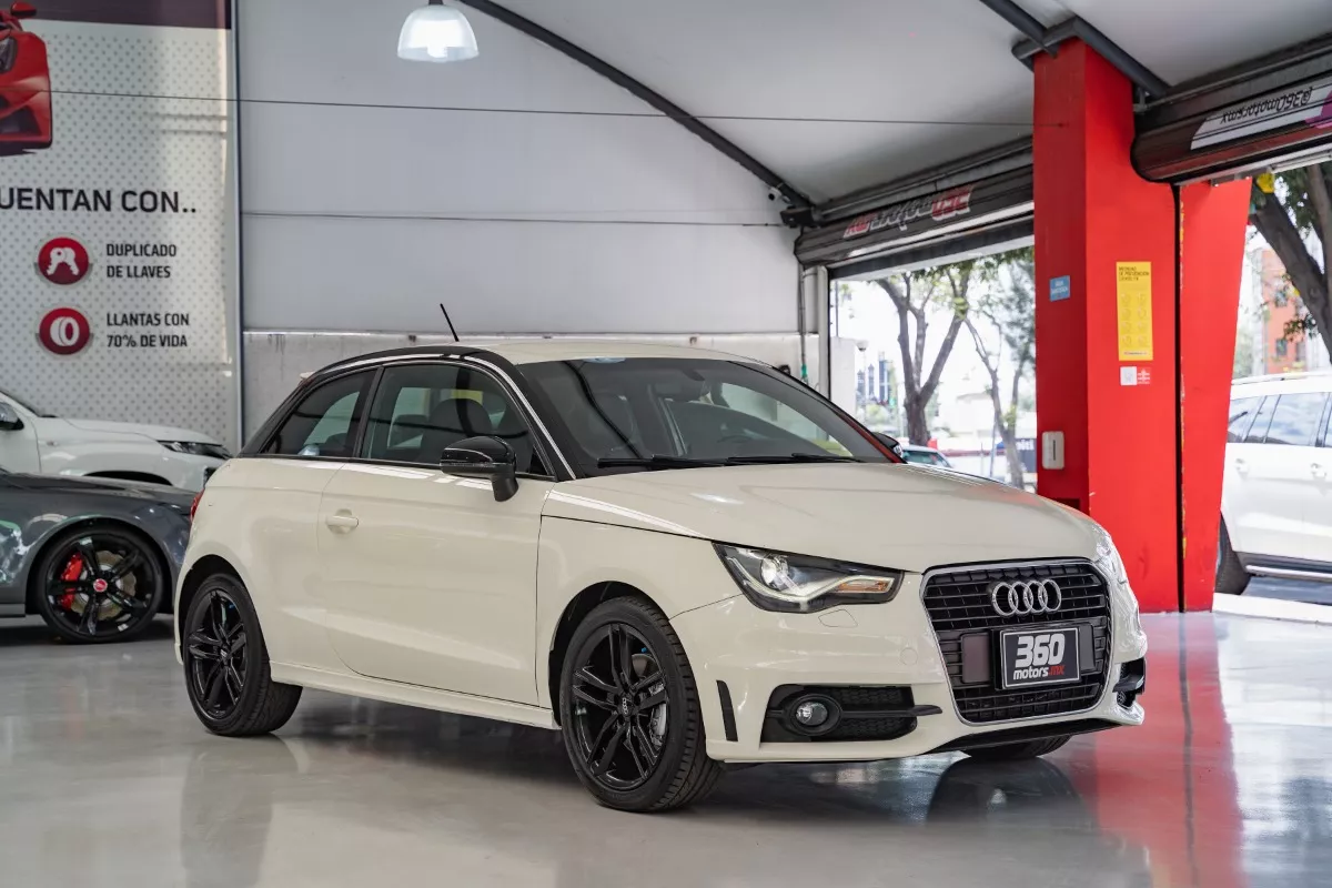 Audi A1 S Line 2012