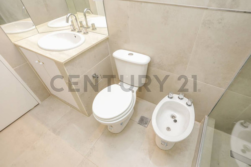 Venta Departamento 3 Ambientes En Destacada Zona De Palermo A 1 Cuadra Del Shopping Alto Palermo.