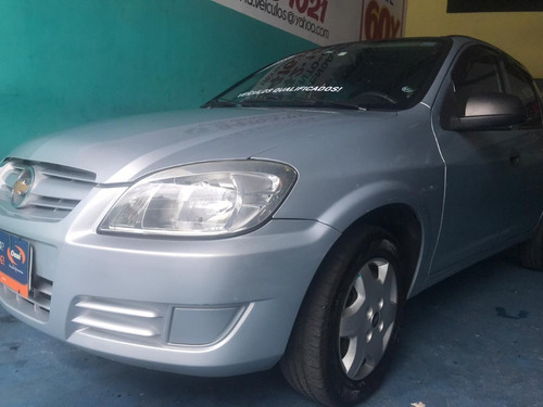 Gm - Chevrolet - Celta Prata 1.0 - 4 Portas - 2010/2011