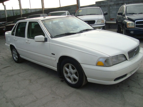 Volvo S70