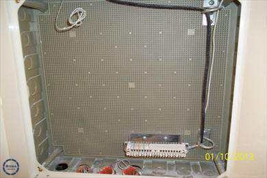 Sala Em Santos Bairro Valongo - V3221