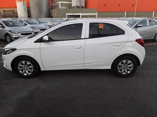 Imagem 9 de 9 de Chevrolet Onix 1.0 Mpfi Lt 8v Flex 4p Manual