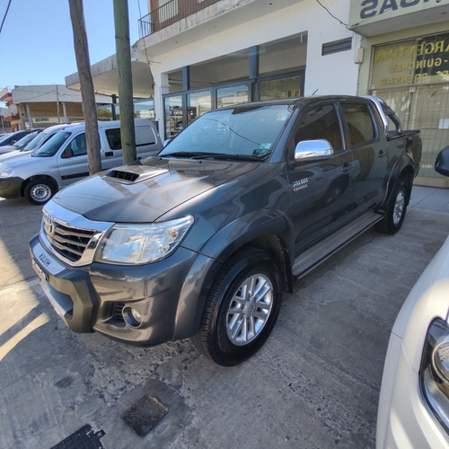 Toyota Hilux 3.0 Cd Srv Cuero 171cv 4x2 - E4