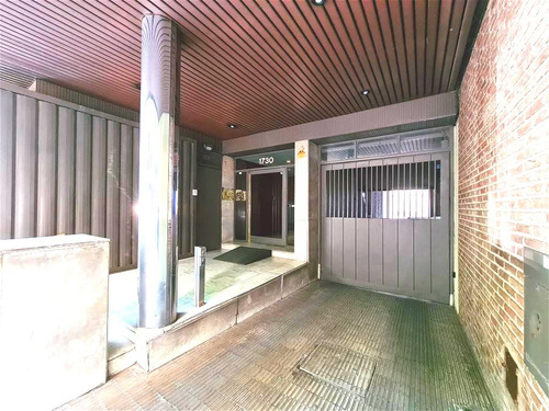Venta Departamento 2 Dormitorios Con Cochera - Alquilado - Apto Crédito - Aceptamos Inferior