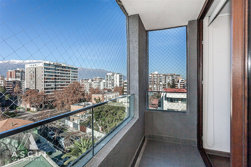 Departamento En Venta De 2 Dorm. En Providencia