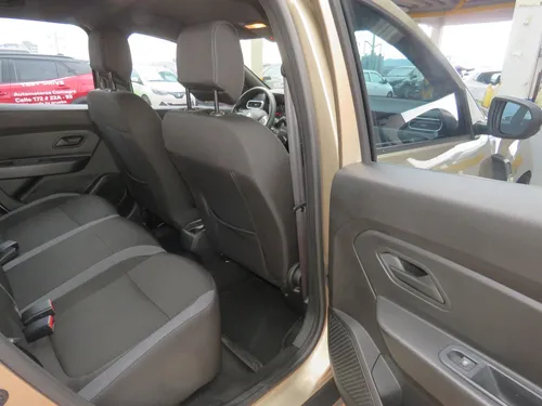 Renault Duster 1.3 Intense Cvt