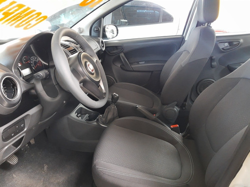 Fiat Grand Siena 2018 1.4 Attractive Flex 4p