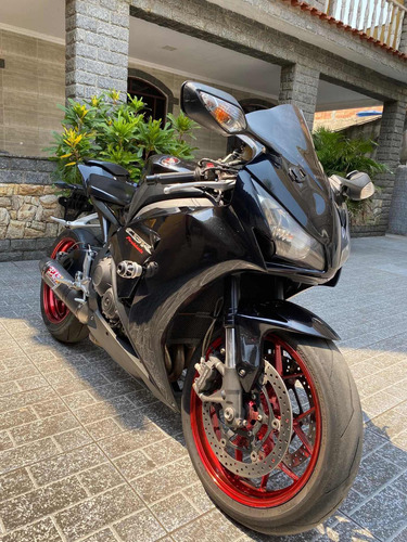 Imagem 1 de 11 de Honda Cbr 1000 Rr