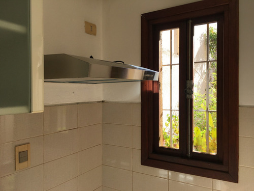 Apartamento Duplex Con Estufa A Leña Próximo Al Parque Rodó.