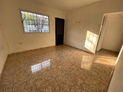 Imagen 6 de 7 de Ph En Venta En Sarandi