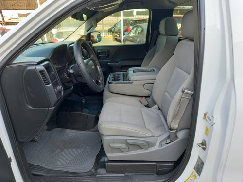 Imagen 7 de 9 de Chevrolet Silverado 2014