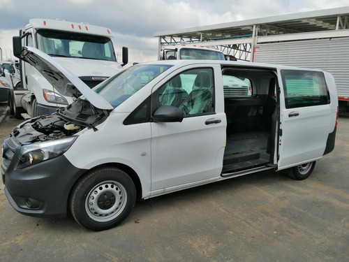 Mercedes-benz Vito 111