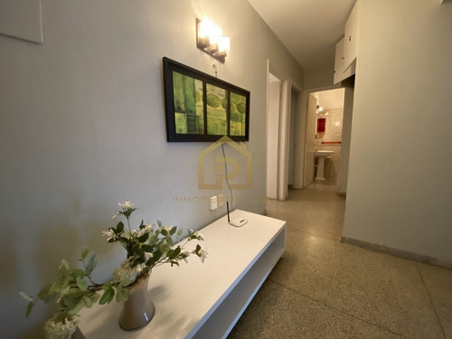 Imagen 4 de 13 de Apartamento Primera Linea De 2 Dormitorios, Parada 10 Playa Mansa