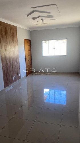 Imagem 2 de 14 de Casa - Residencial Jardins Do Lago - 3 Quartos Sendo 1 Suite - 372