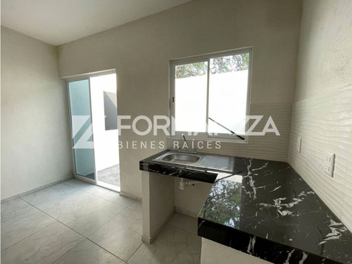 Casa Nueva En Venta En Real La Floresta, Colima, Col