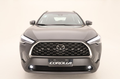 Imagen 8 de 17 de Toyota Corolla Cross Seg 2.0 Cvt $ 7.900.000