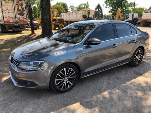 Volkswagen Vento 2.0 Sportline Tsi 200cv Dsg