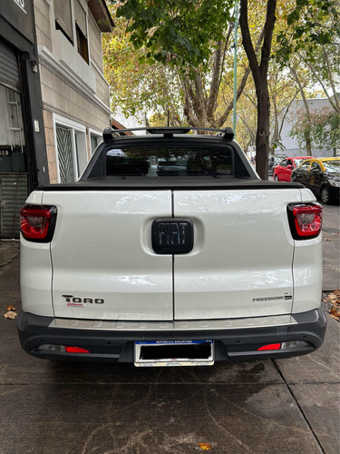 Fiat Toro 1.8 Freedom 4X2 At