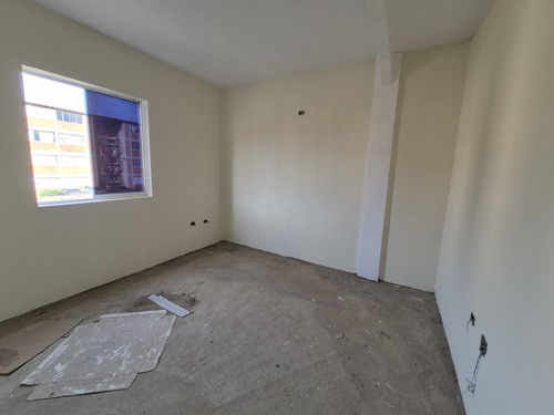 En Venta Apartamento Obra Avanzada Cr Residencias Caribe