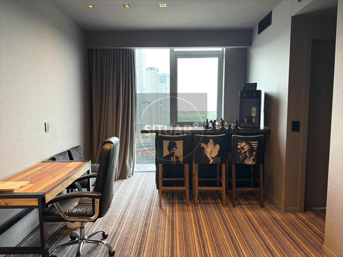 Venta De 3 Amb, Balcón Aterrazado Con Cerramiento, Microcine, Dep De Servicio. Sls - Puerto Madero