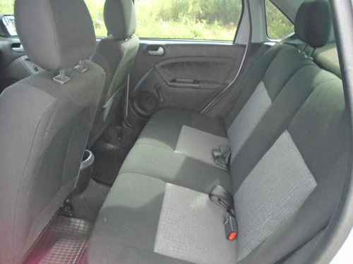 Fiesta Sedan1.6 Flex Completo