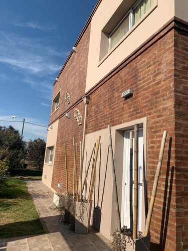 Imagen 3 de 14 de Venta Quinta Familiar En Junin (ba) En 2 Plantas .