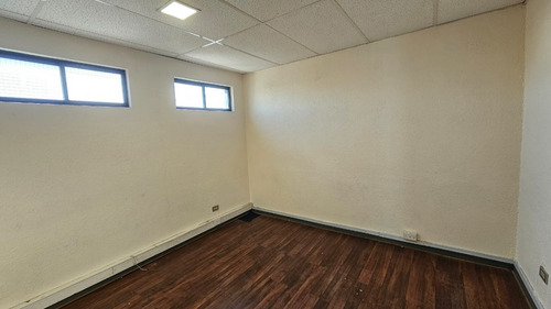 Bodega - Galpón - Oficinas, Entrega Inmediata