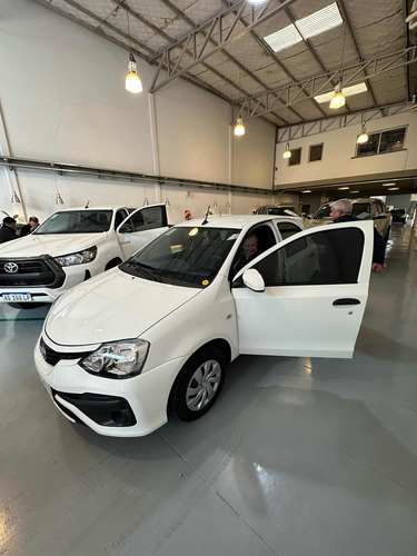 Toyota Etios 1.5 X 6mt My19