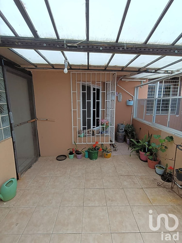Venta Casa 3 Ambientes Floresta