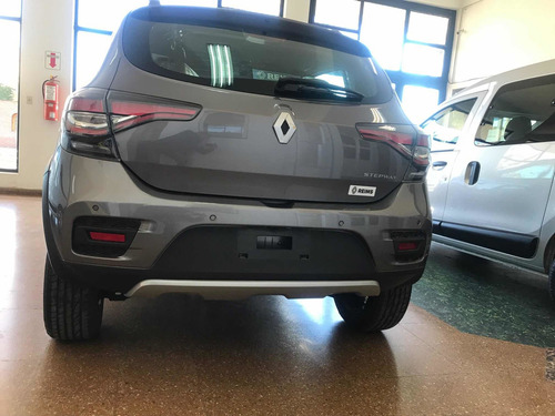 Imagen 3 de 8 de Renault Sandero Stepway 1.6 16v Intense
