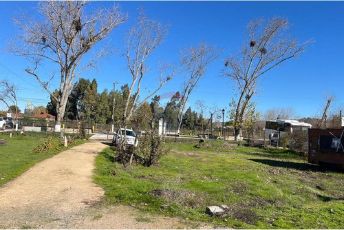 Terreno En Acceso A Maule, 2.400 M2