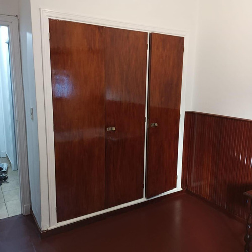 Casa En Venta - 3 Dormitorios 3 Baños - Cochera - 284mts2 - Mar Del Plata